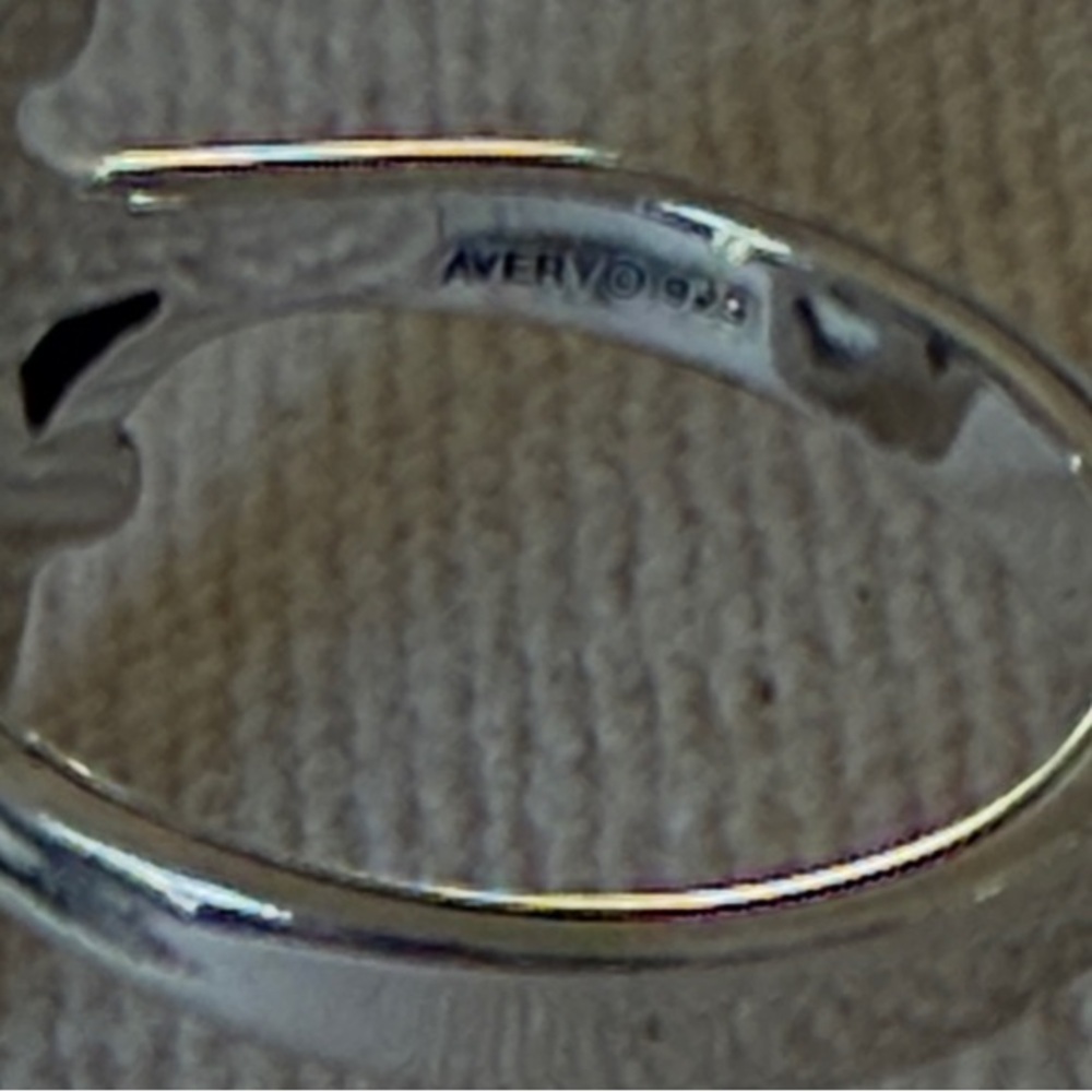 James Avery Swirls and Scrolls Hearts Ring - Picture 2 of 4